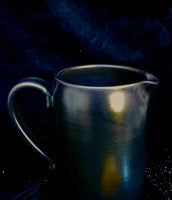 Pichet à eau collection Kuro tōki , Black water pitcher in ceramic