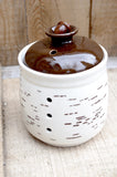 Garlic cellar with a birch pattern. keep your garlic longer,  with this pot with three holes. Made of porcelain in Quebec