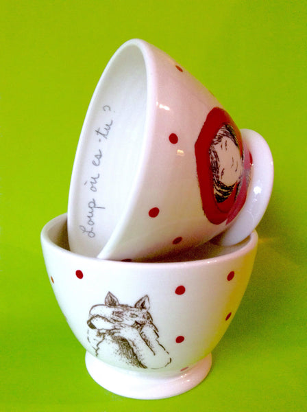 Perfect for a nice bowl of coffee or hot chocolate! Cafe au lait bowls with the little red riding hood,