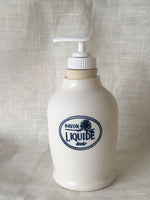Distributeur de savon liquide ou lotion avec pompe. Handmade pottery lotion and liquid soap dispenser with pump. diy liquid soap