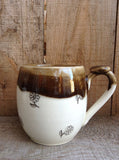 The auntie's mug "La tasse de la Matante" made of handtrowned porcelain clay