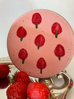 Beurrier breton Rose avec motifs de fraises